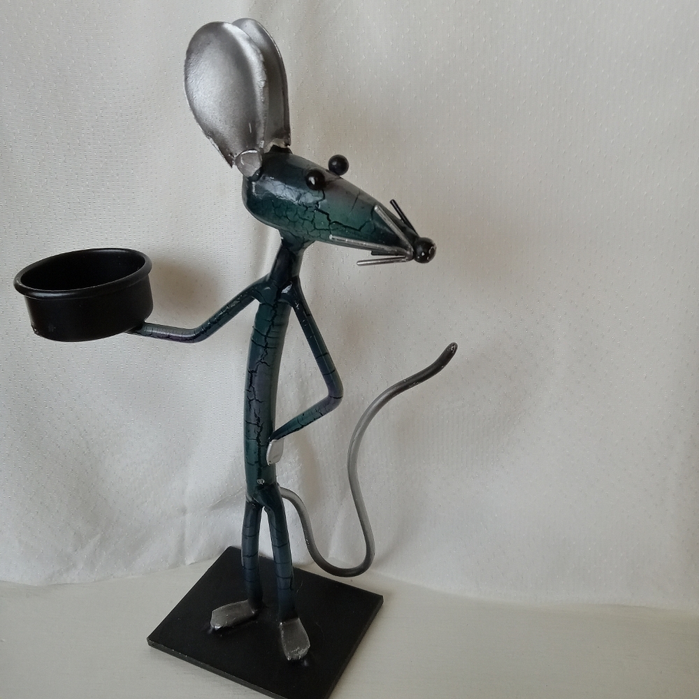 Metal Sculpture Mouse